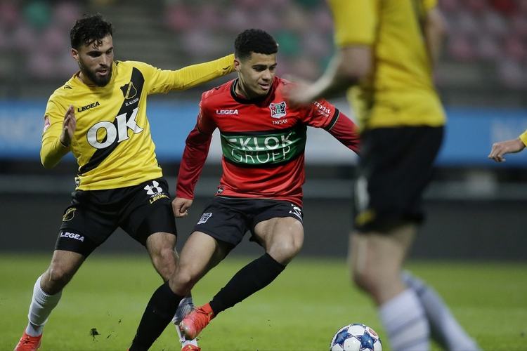 边路的突破 边路的突破