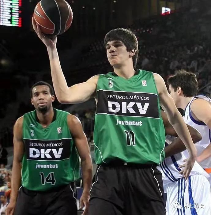 持球都能制 持球都能制